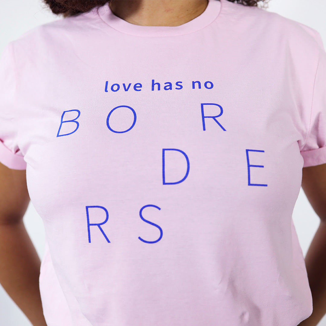 Love has no borders - Pink